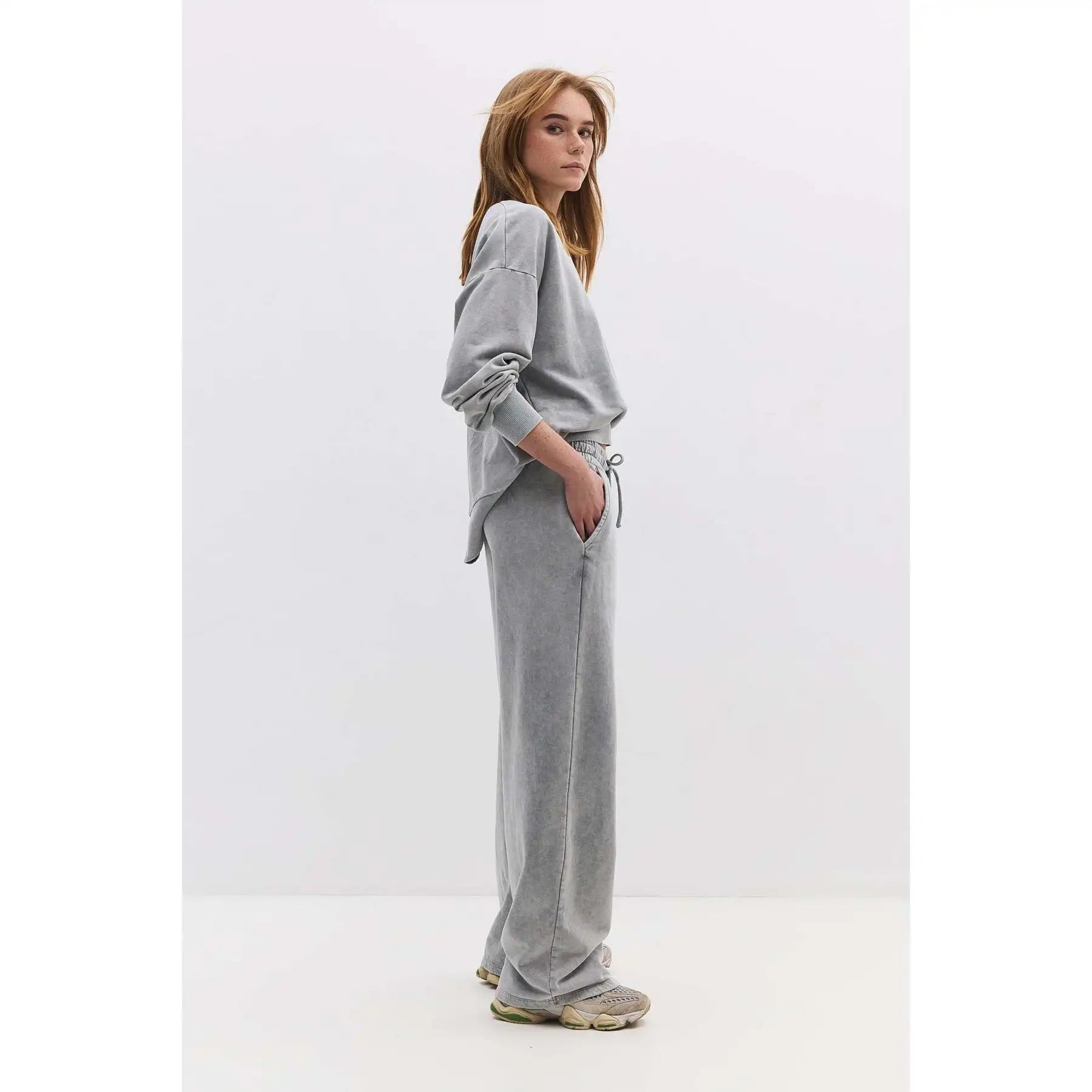 Elastic Waist Wide Leg