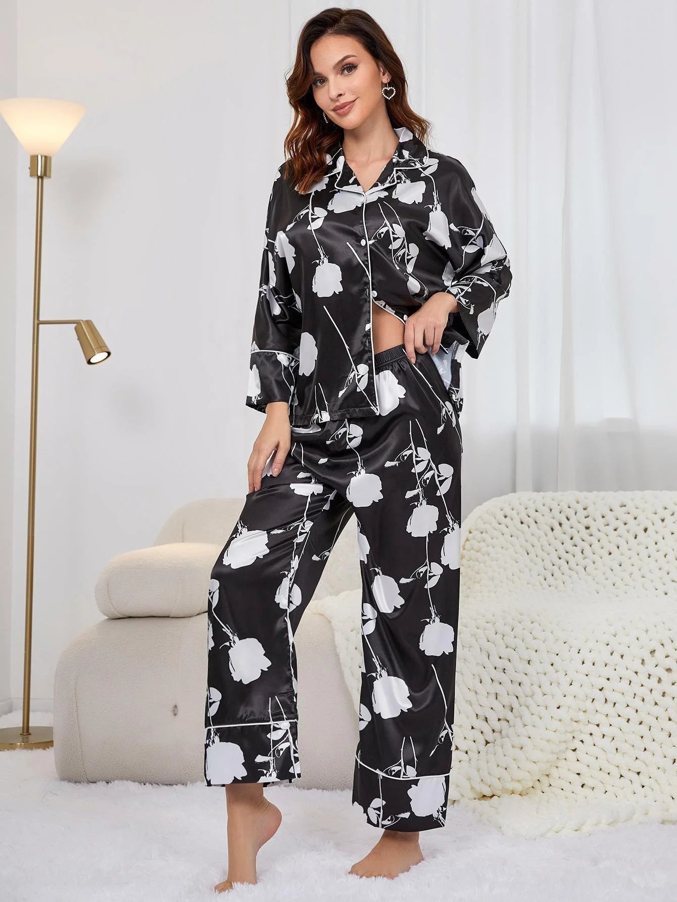 Hot Style Women's Long Sleeve Pajama Set - Floral  Sleepwear for Ladies