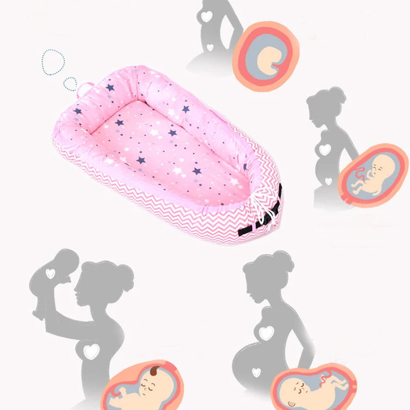 Brightbebe Comfortable and Breathable Baby Lounger Portable Baby Nest with Mosquito Net for Sleep and Bedding