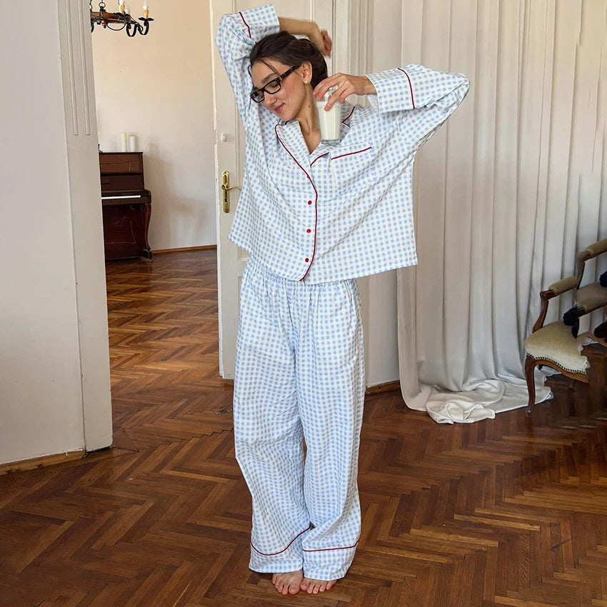 Women's Fashion Loungewear Full Sleeve Cotton Pajamas Soft Plaid Gingham Nightwear with Piping for Spring Loungewear