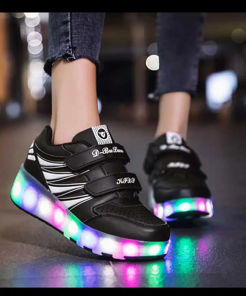 boys and girls Roller Skates Tow Wheels Shoes Glowing Light LED Children Fashion Luminous Sport Casual Wheelys Skating Sneakers
