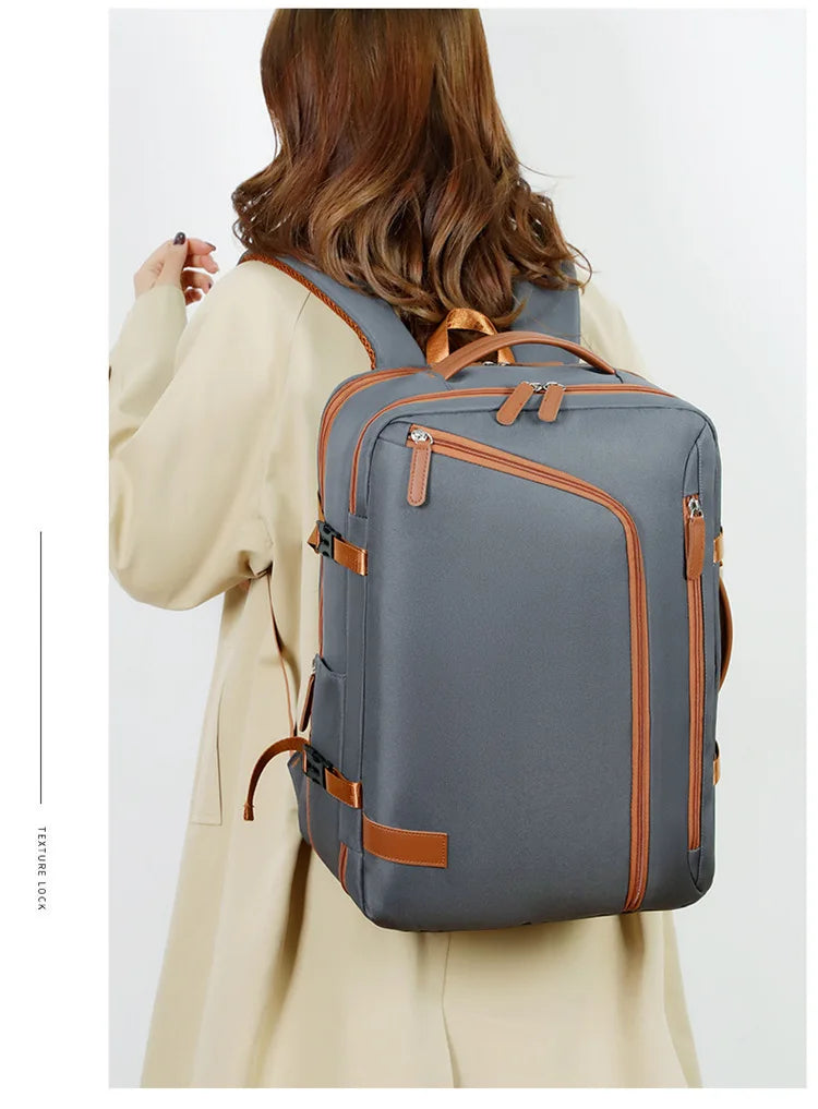 Outdoor Expandable Weekender Bag