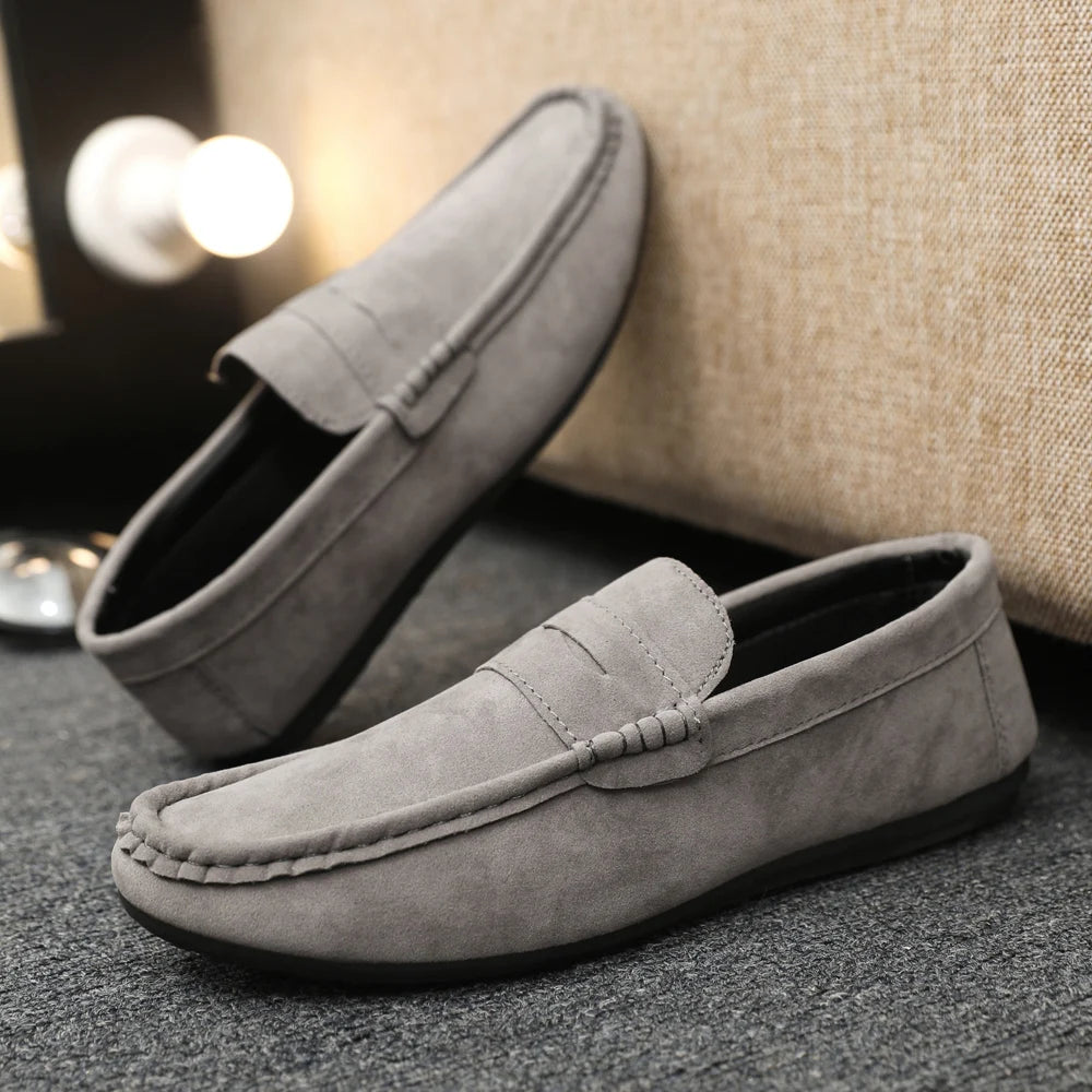 2025 Autumn Deer Leather Casual Men's Shoes Versatile Comfortable Work Shoes Driving Loafers Black, Grey, Khaki Three-Colour