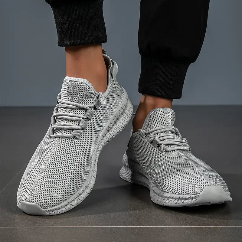 New Summer Casual Original Men's Sneakers Soft Sole Mesh Jogging Lightweight Men's Breathable Vulcanized Shoes