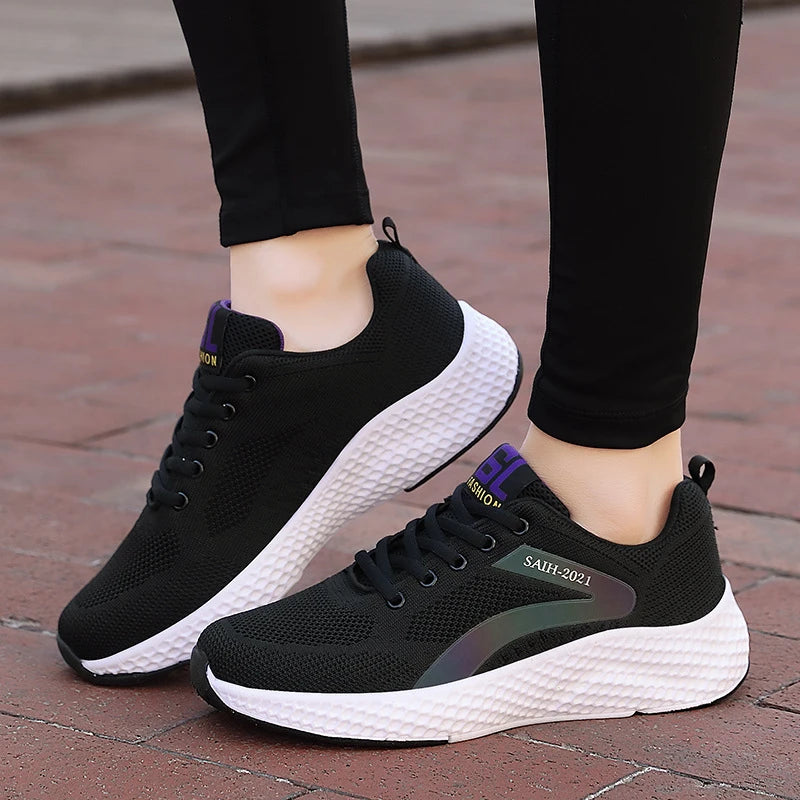 Women's Sports Shoes Comfortable Running Shoes Flying Knit Versatile Lace-Up Casual Shoes For Women Breathable And Fashionable