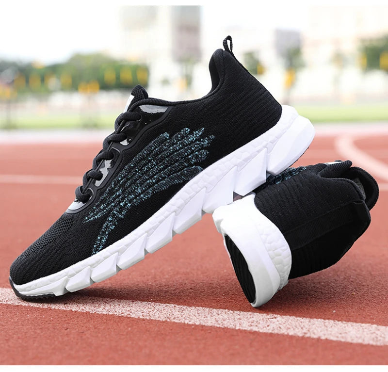 Spring Flying Knitted Breathable Running Shoes Sports Women Casual Shoes Soft Sole Couples Men And Women Small White Shoes