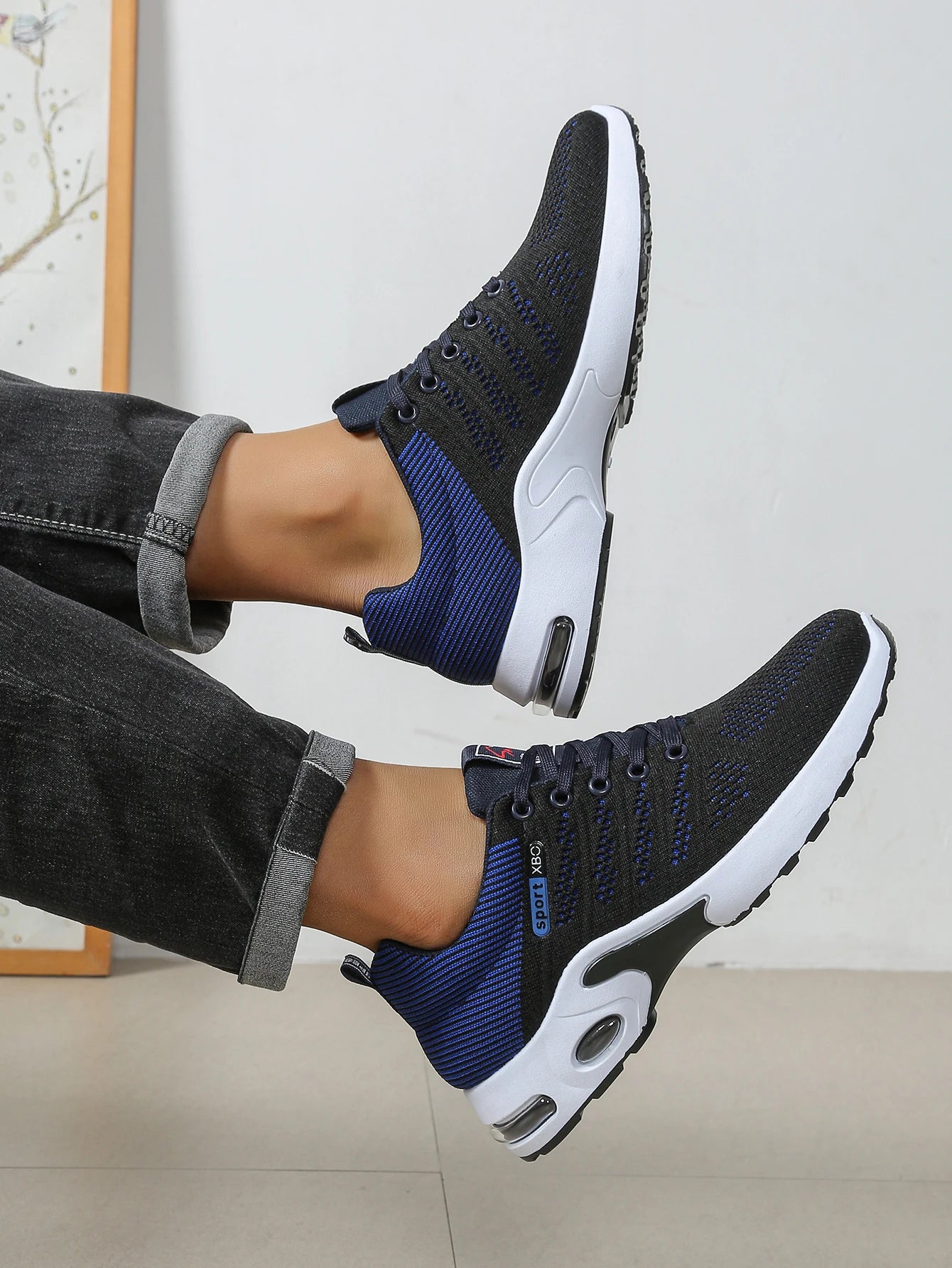Men's breathable lace-up running