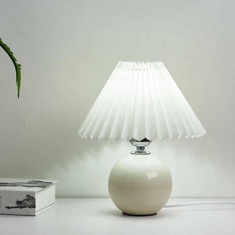 Nordic Girl Room Decorated with Pleated Desk Light Fixtures Korean-style Folding Table Lampshade Cozy Bedroom Bedside Lamp
