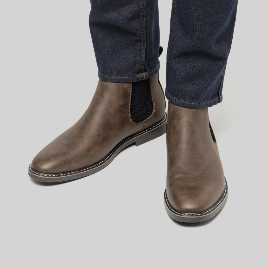Men's 2026 Casual Comfortable Retro Chelsea Boots Fashion Leather