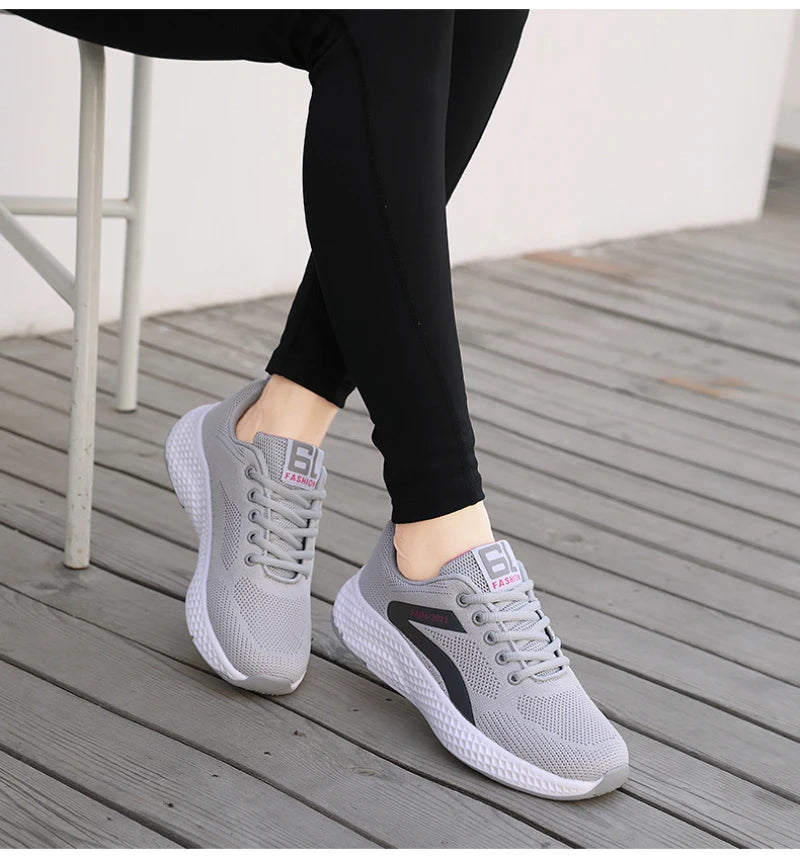 Women's Sports Shoes Comfortable Running Shoes Flying Knit Versatile Lace-Up Casual Shoes For Women Breathable And Fashionable