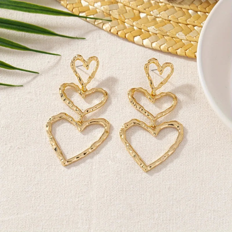 Europe and The United States Fashion Gold Color Pleated Heart Drop