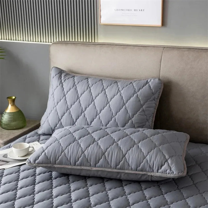 1/2 Pieces Waterproof Pillowcase