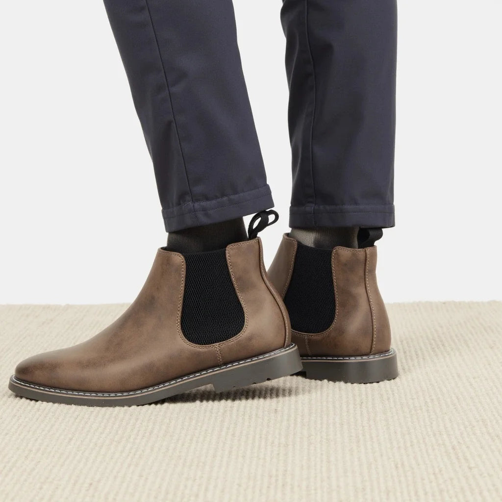 Men's 2026 Casual Comfortable Retro Chelsea Boots Fashion Leather