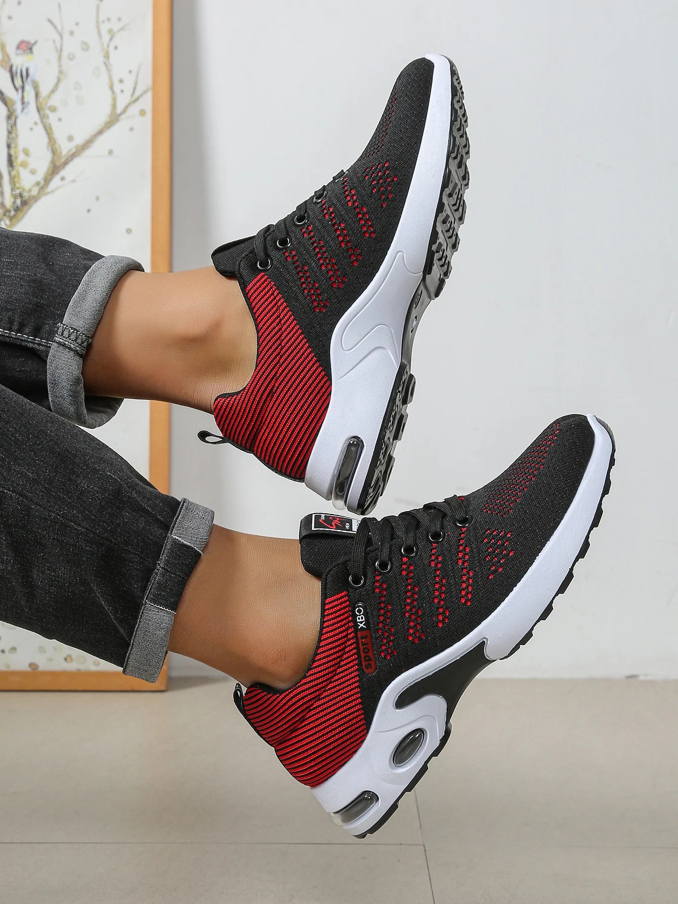 Men's breathable lace-up running
