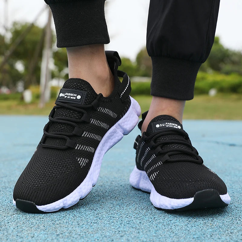 New Summer Soft Soled Running Shoes for Men - Mesh Breathable Casual Footwear