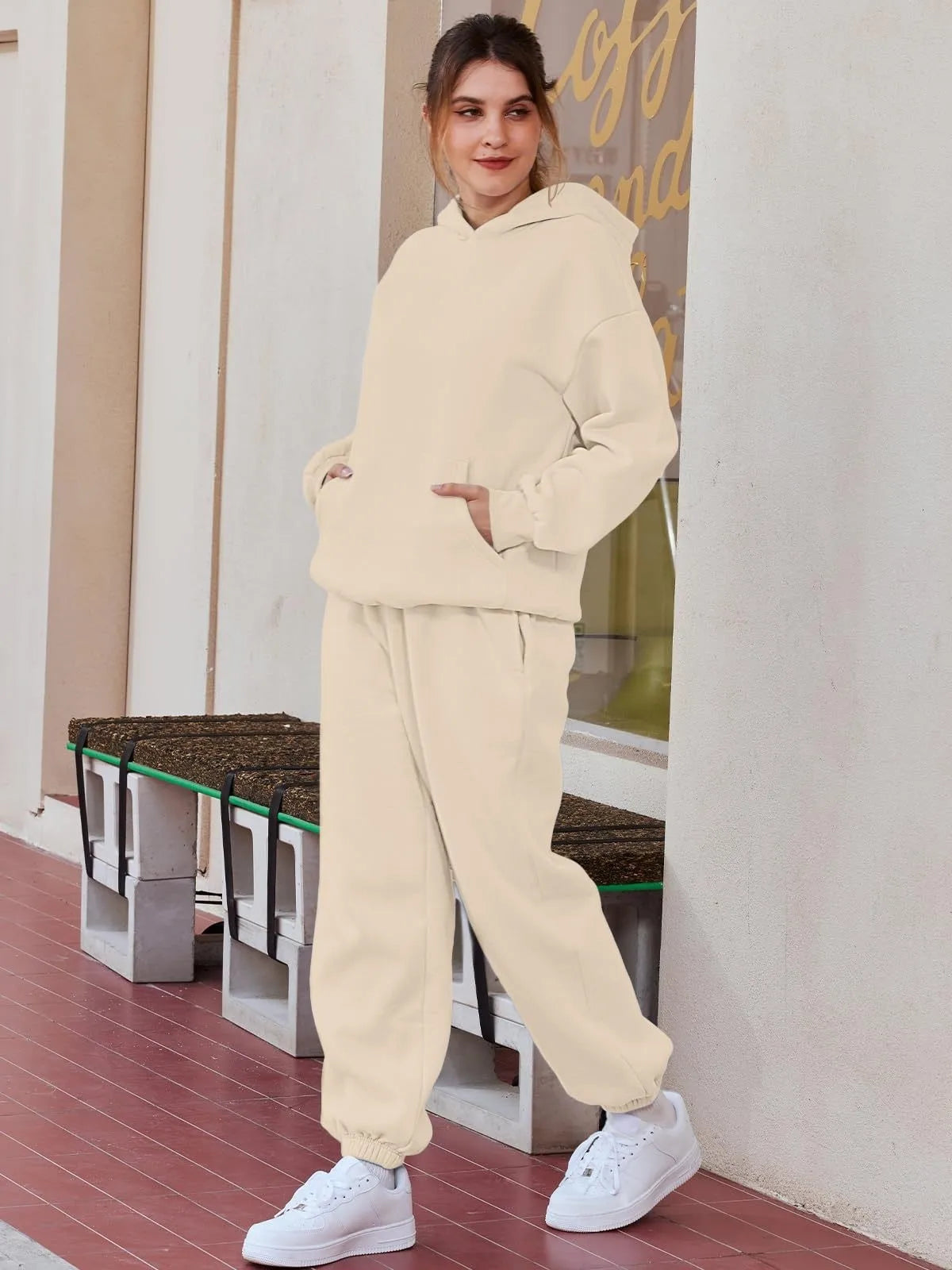 Women's Casual Hooded Sweatshirt and Sportswear Pants Set Long Sleeve Long Pants Autumn Season Fashion Ladies Outfit