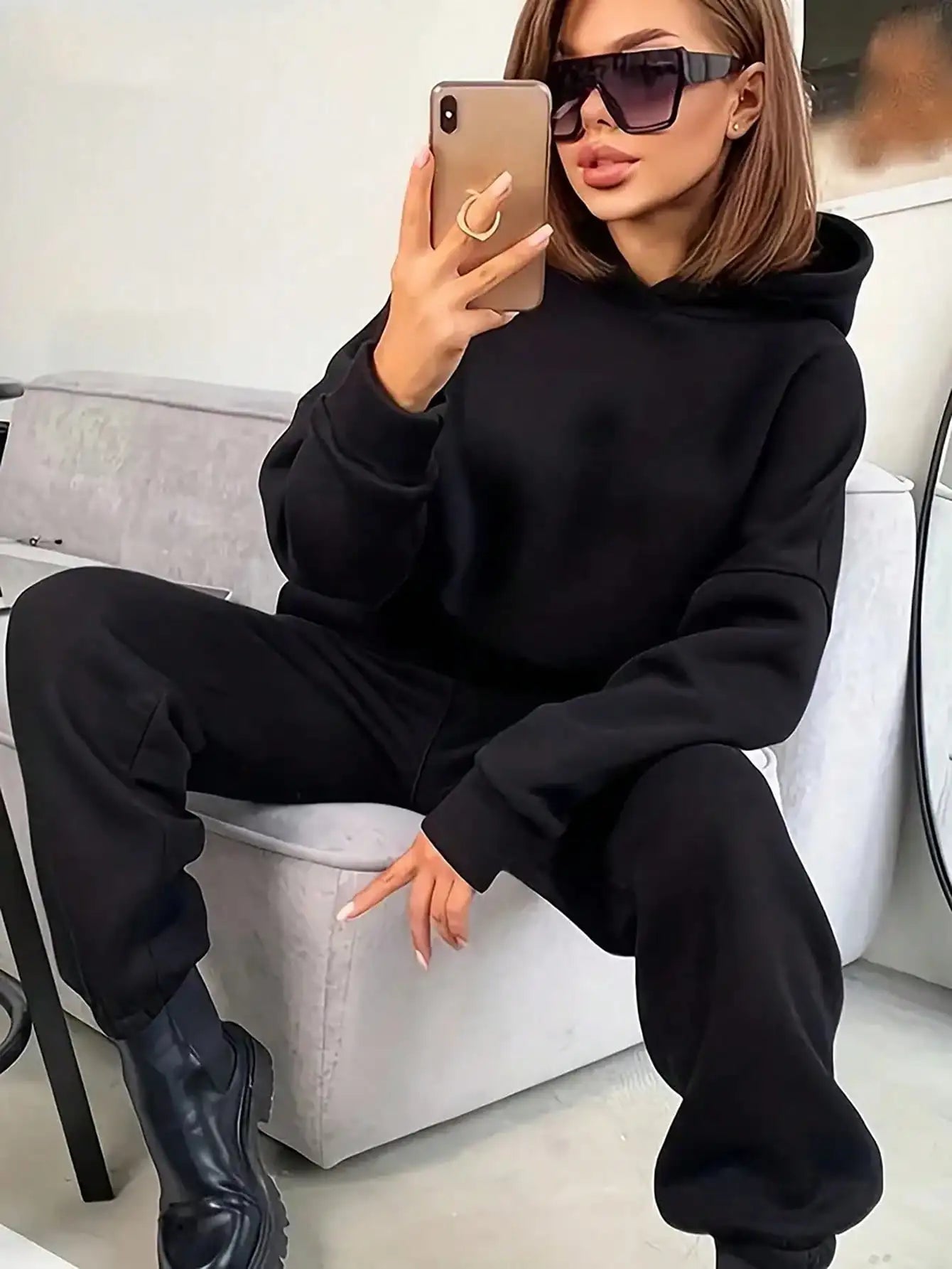 Women's White Casual Hooded Sweatshirt and Jogger Pants Matching Set