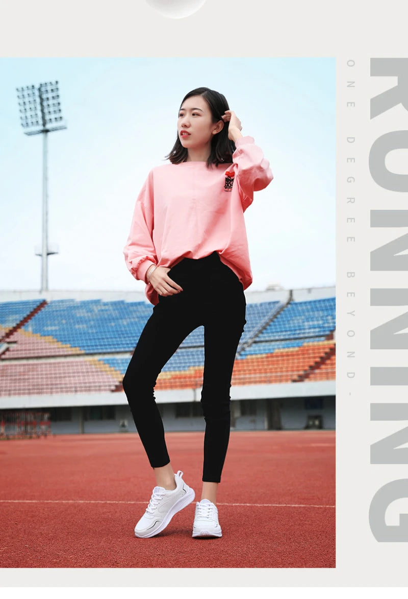 Autumn and Winter Leather Outdoor Running Shoes for Women Flat Sports Casual Shoes for Women White Shoes Large Size Travel