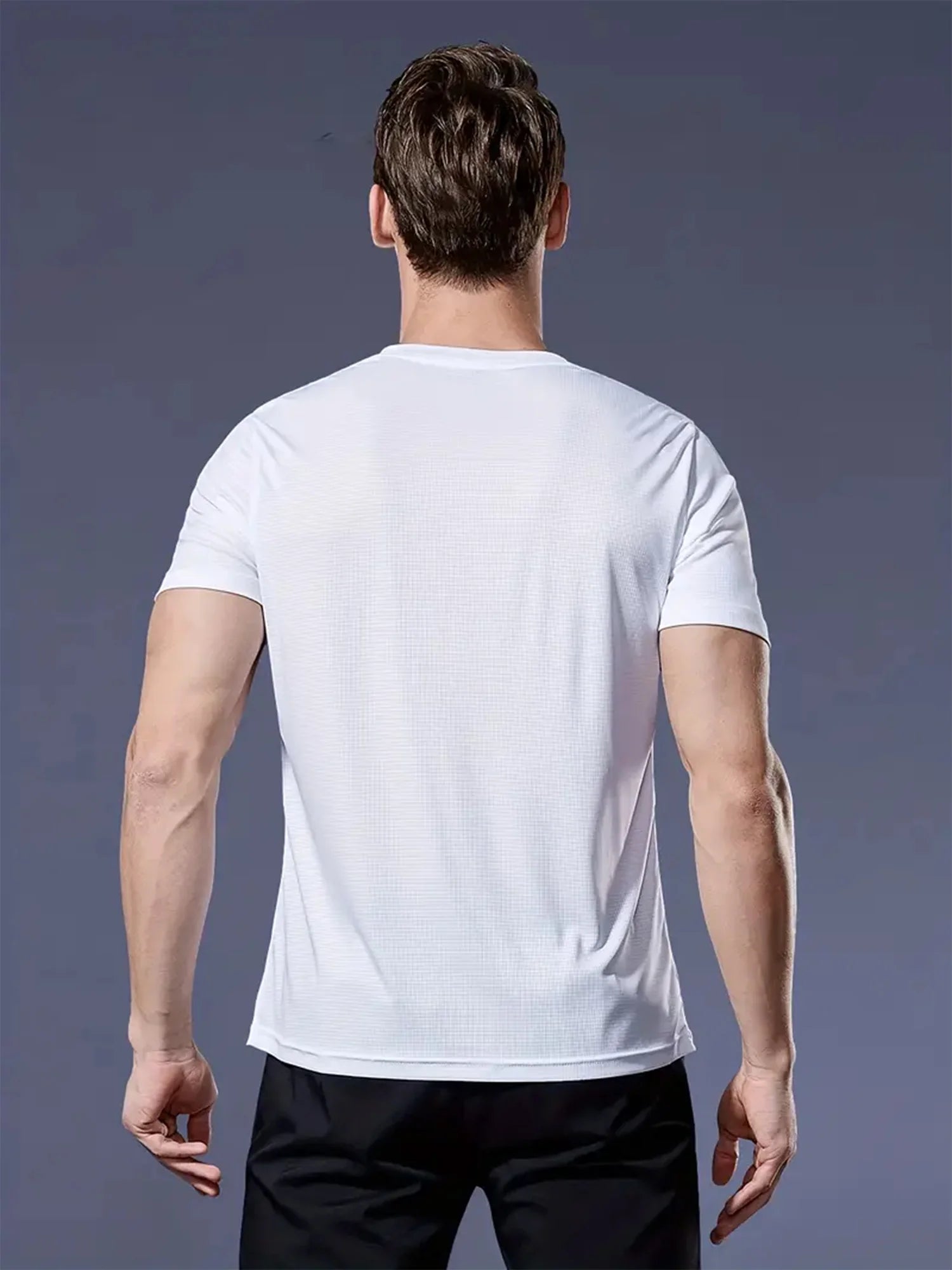 Round Neck T-Shirt 4-Color Black and White Gray Navy Ultra-Light Men's Quick-Drying Breathable Sweat-Absorbent Shirt