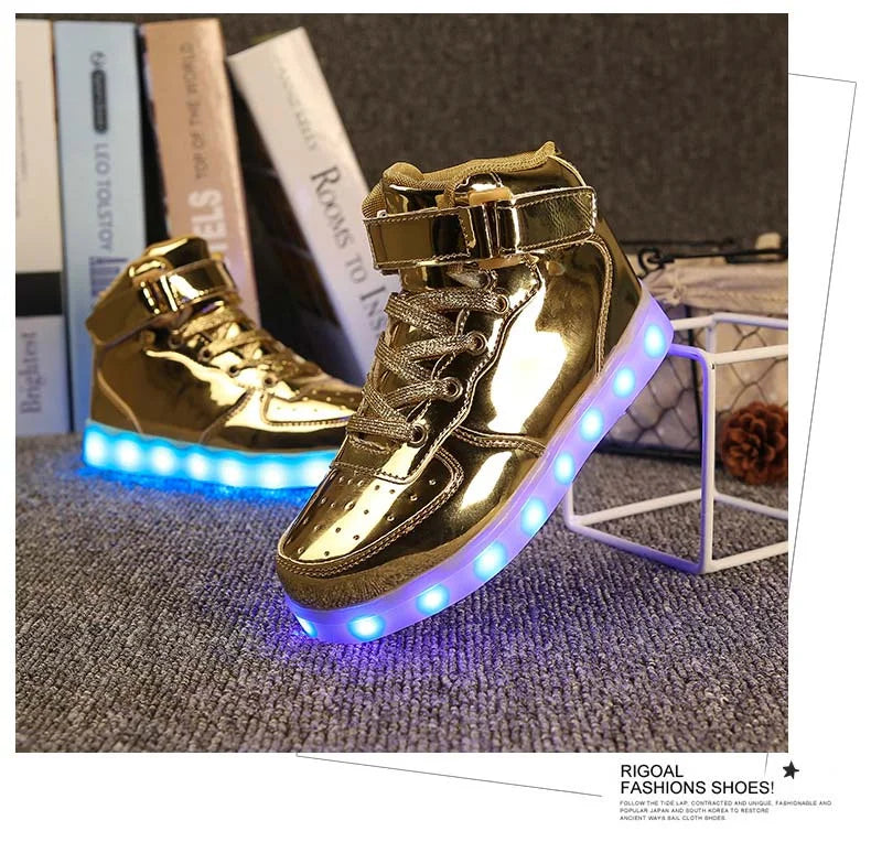 Men's Glowing Sneakers Unisex Luxury Luminous Sneakers USB LED Colorful Lighted Luminous Shoes Women Night Light Vulcanize Shoes