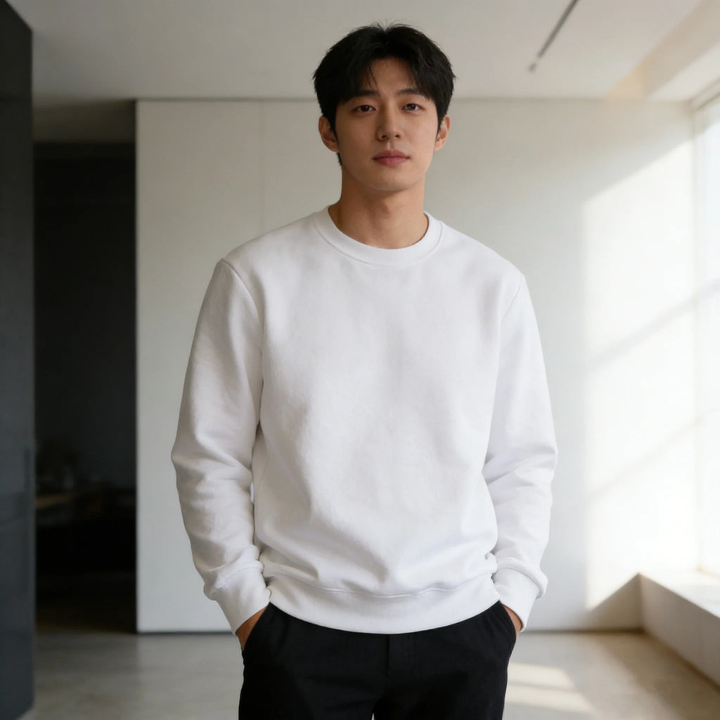 Korean Fashion Men's Round Neck Sweatshirts Autumn Long Sleeves Vacation Pullovers Tops Casual Popular Man Solid Sweatshirts