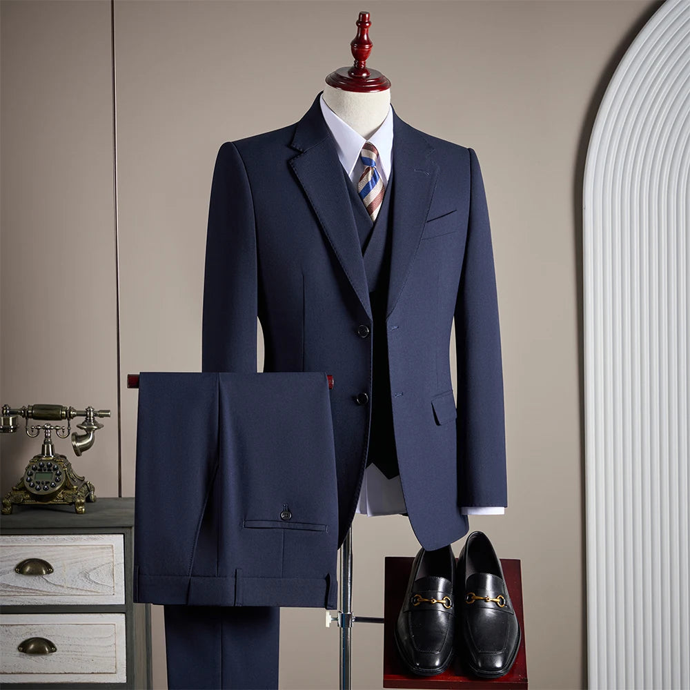 High-end men's wool suit