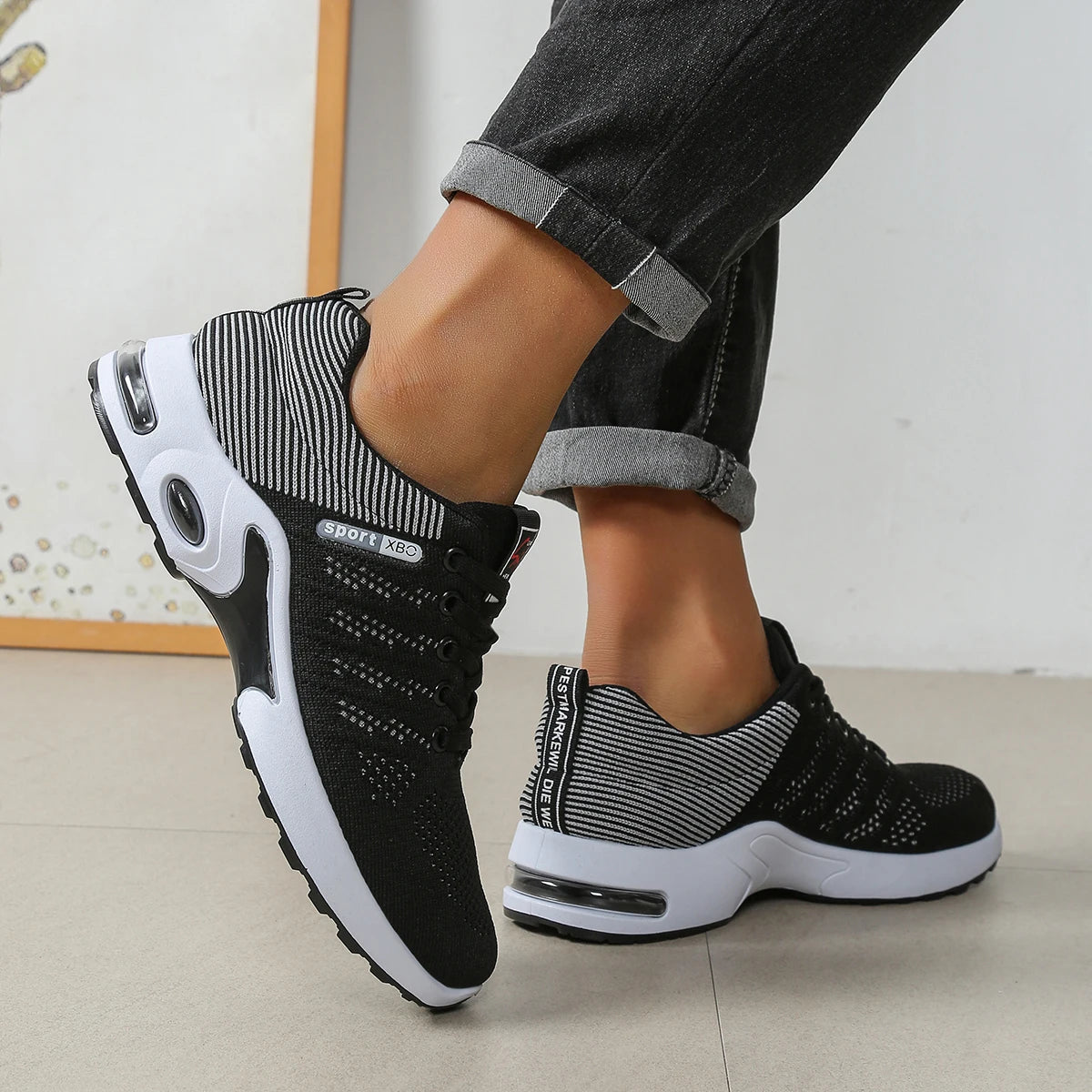 Men's breathable lace-up running