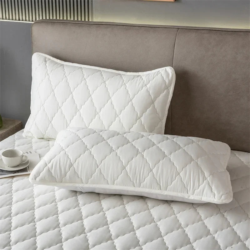 1/2 Pieces Waterproof Pillowcase