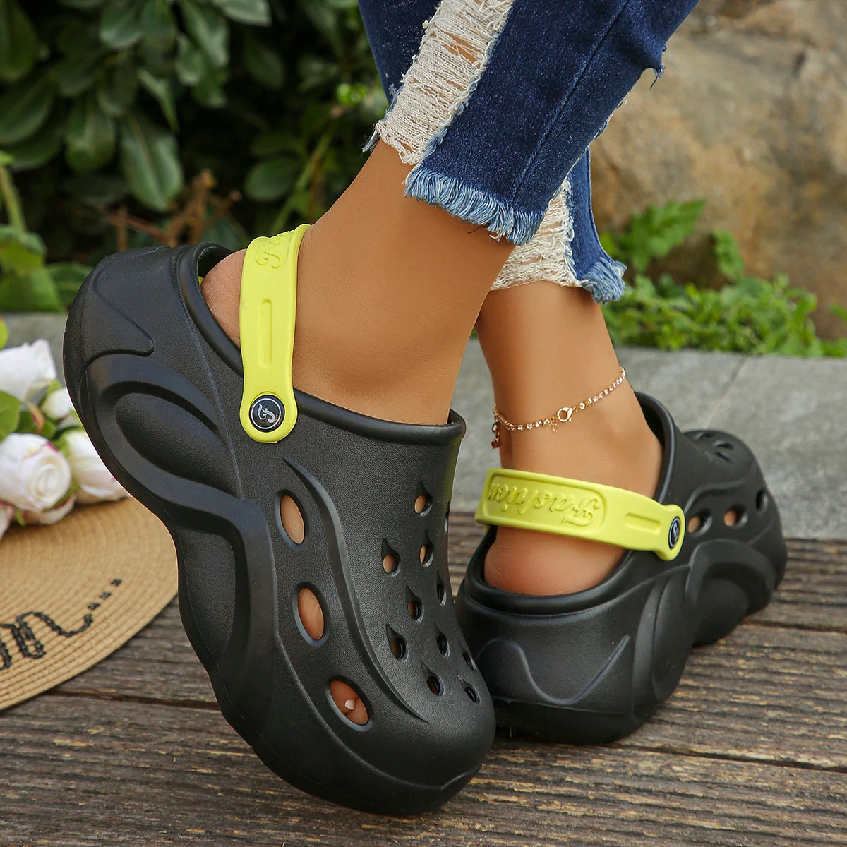 Ladies Hannah Structured Slippers