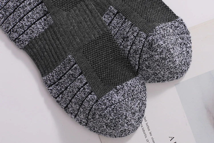 6 Pairs Outdoor Sports Socks Thickened Towel Bottomed Hiking Socks Sweat-Absorbing Short Tube Sports Running Socks Men Socks