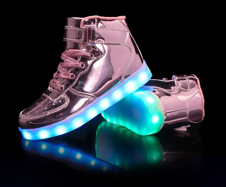 Men's Glowing Sneakers Unisex Luxury Luminous Sneakers USB LED Colorful Lighted Luminous Shoes Women Night Light Vulcanize Shoes