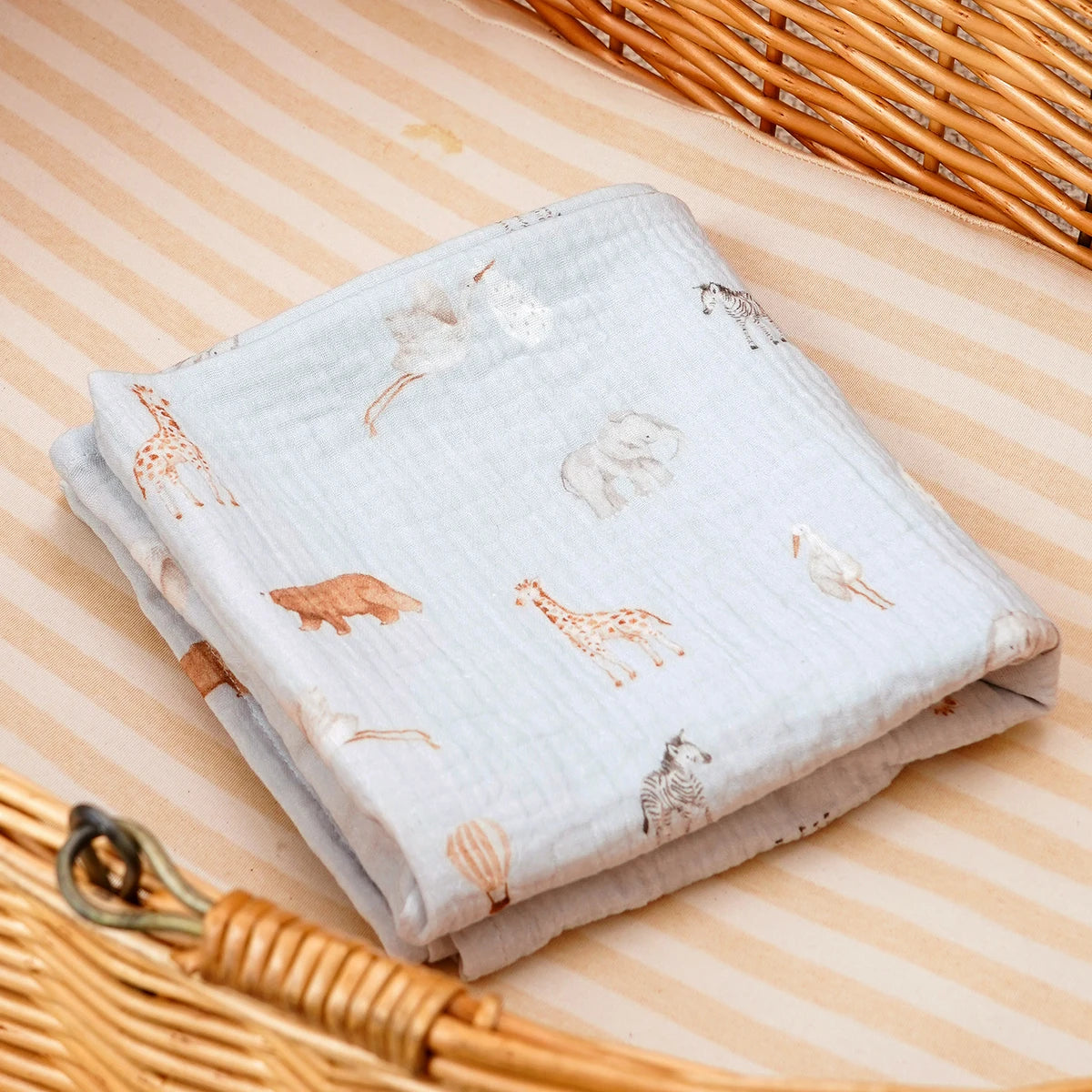 HappyFlute 80x80cm Muslin Baby Blanket Soft Cotton-Cashmere Blend 2-Layer Comfortable High-Quality Print Infant Blanket