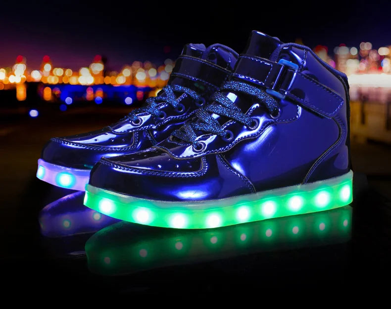 Men's Glowing Sneakers Unisex Luxury Luminous Sneakers USB LED Colorful Lighted Luminous Shoes Women Night Light Vulcanize Shoes