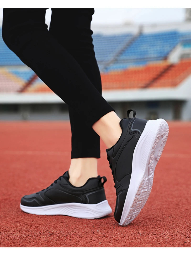 Autumn and Winter Leather Outdoor Running Shoes for Women Flat Sports Casual Shoes for Women White Shoes Large Size Travel