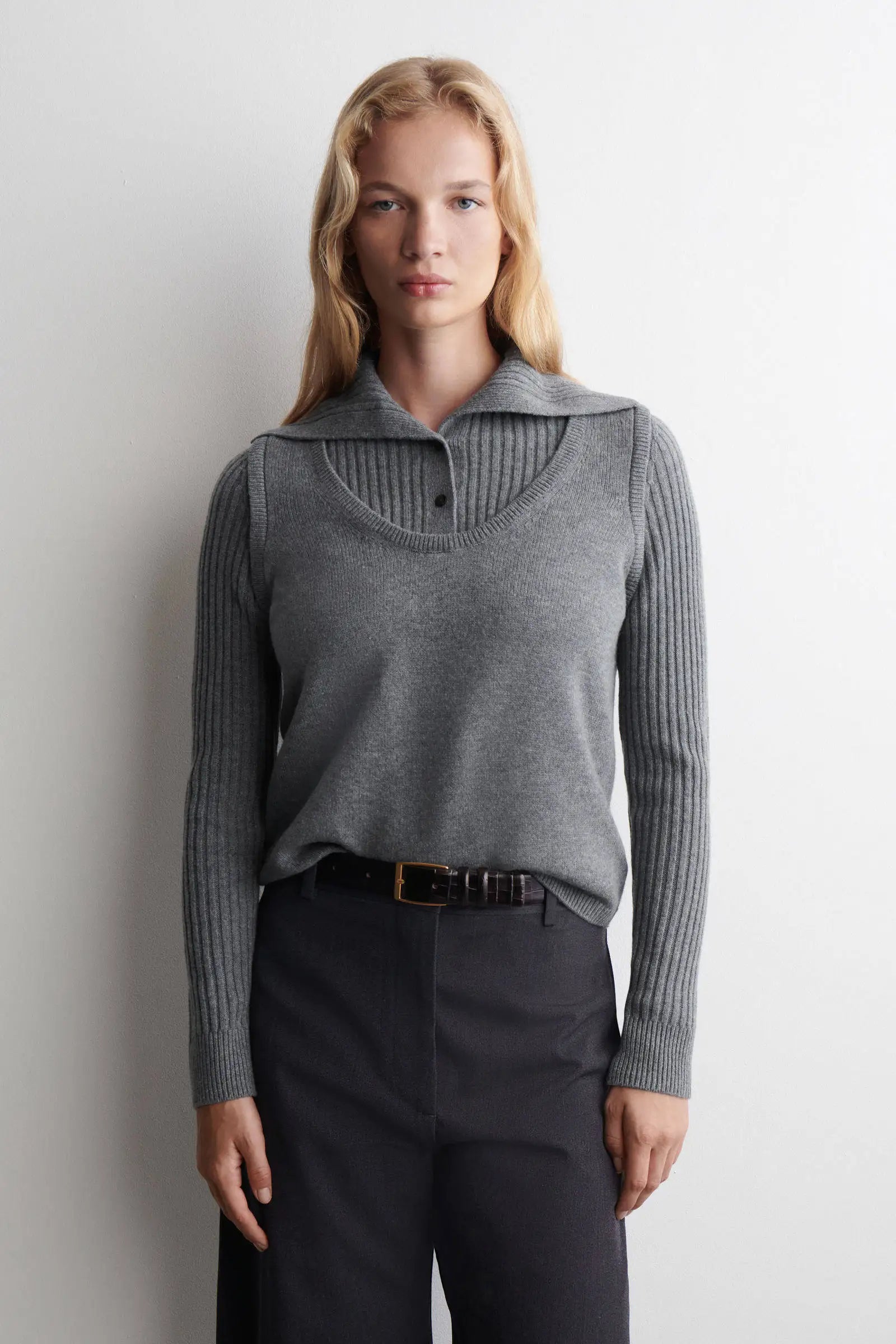 Ethereal MD 2026 Cosmod Spring New Style of Women's Shaping-Style Layered Grey Wool Blend Knitted Sweater