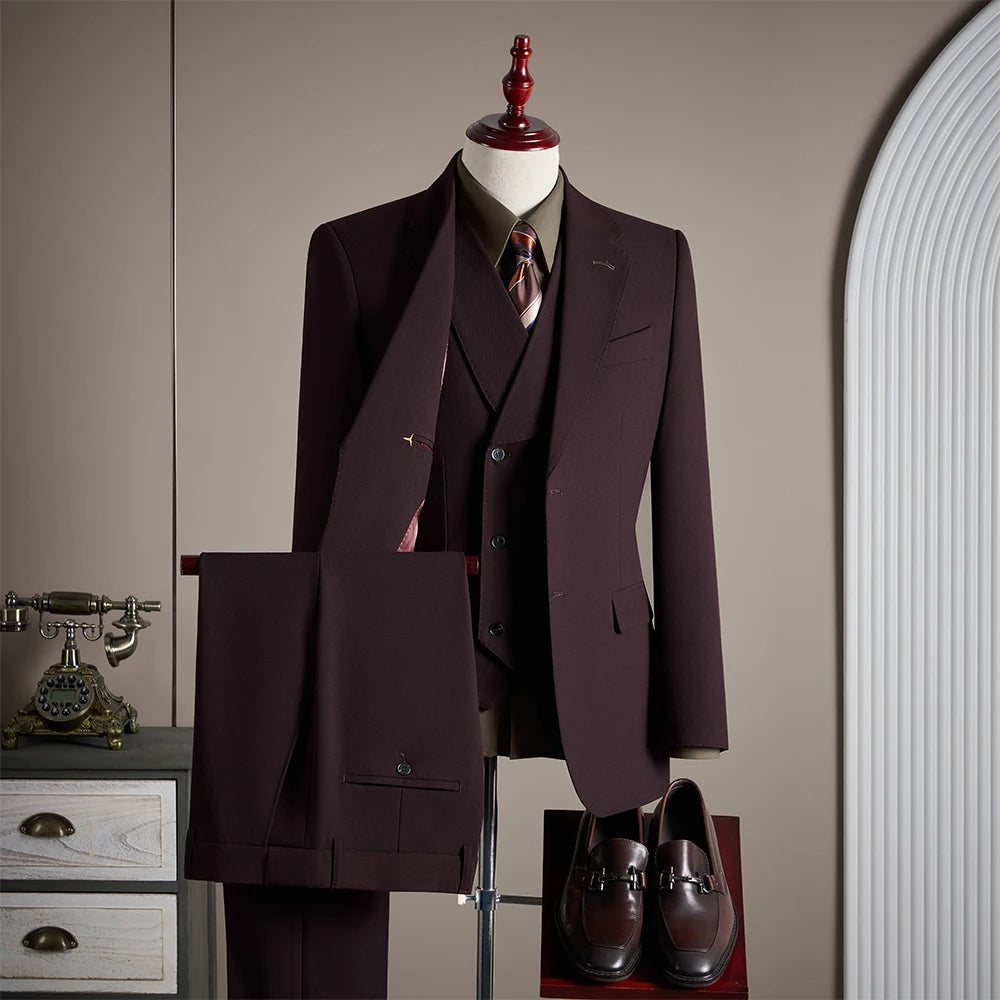 High-end men's wool suit