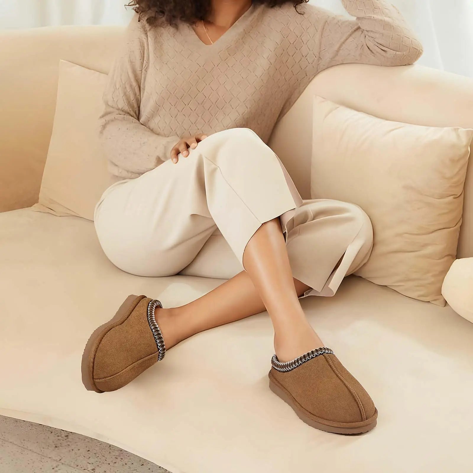 Comwarm Winter Women's Fuzzy Slippers Genuine Suede Indoor Outdoor Fluffy House Slippers Slip On Warm Memory Foam Furry Shoes