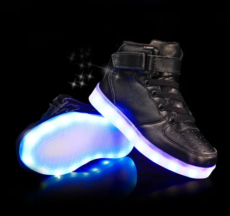 Men's Glowing Sneakers Unisex Luxury Luminous Sneakers USB LED Colorful Lighted Luminous Shoes Women Night Light Vulcanize Shoes