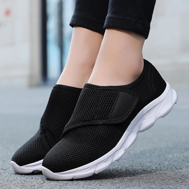 New Casual Orthopedics Wide