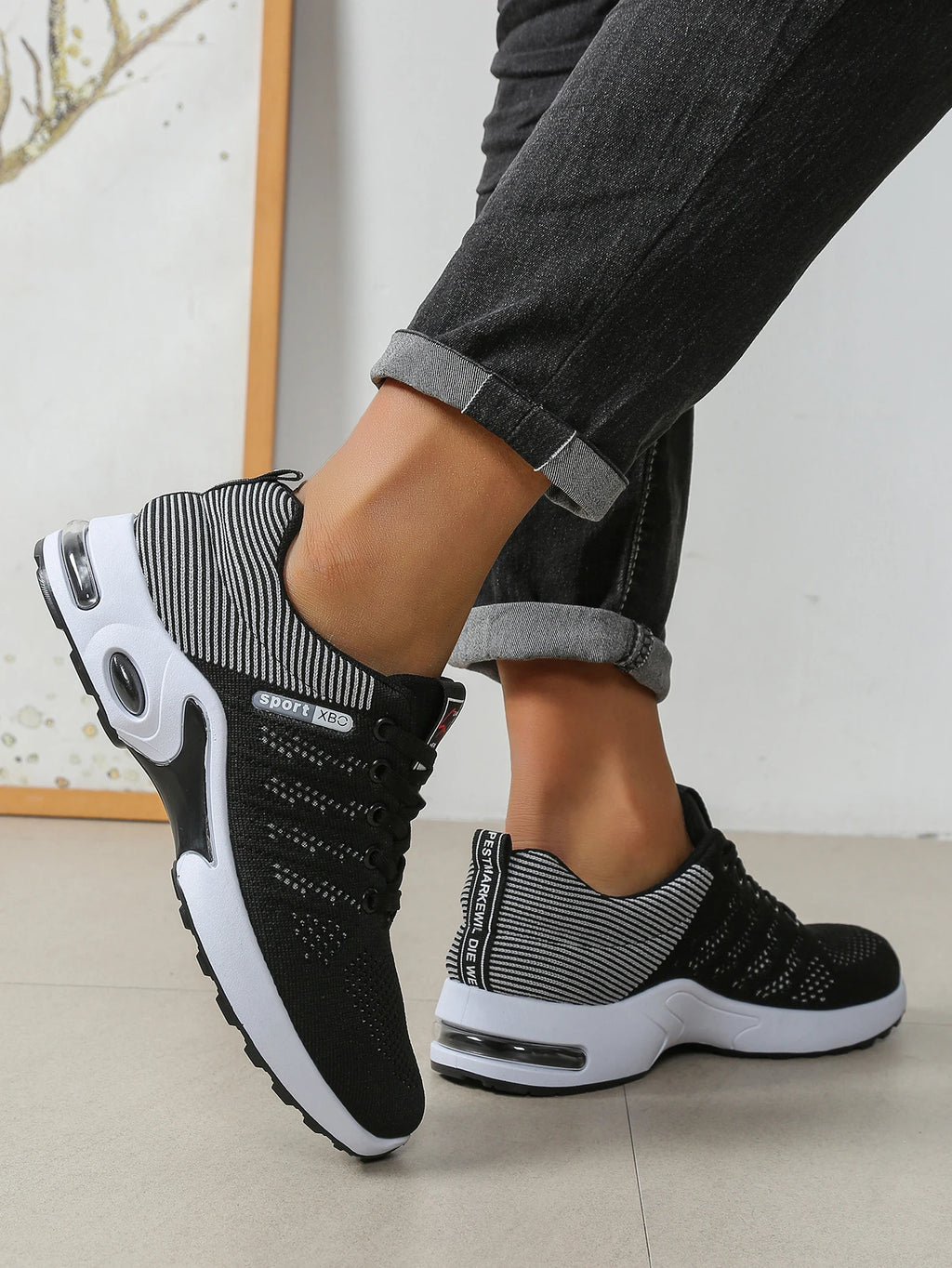 Men's breathable lace-up running