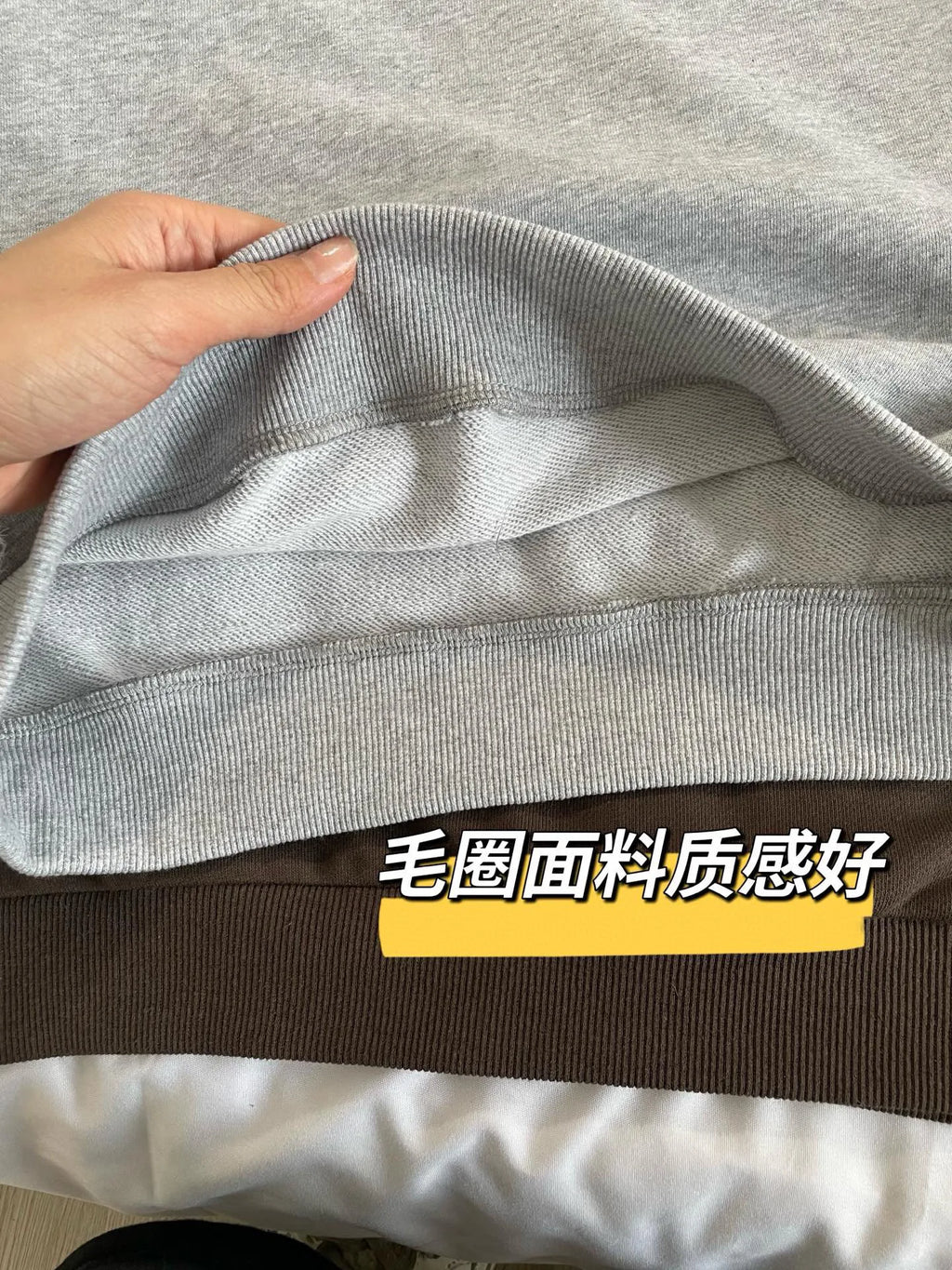 Women Oversized Crewneck Sweatshirt Classic Solid Color Loose Fit Long Sleeve Casual Sports Pullover Comfortable Basic Top Daily