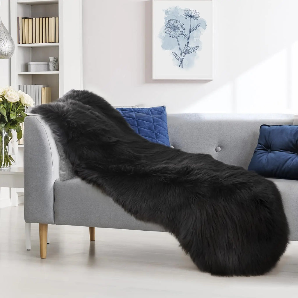 Faux Fur Rug, Fluffy Pink Small Sheepskin Rug, Ultra Soft 2x3 Ft Mat, Machine Washable Shag Mats, Nursery Throw for Bedroom rug