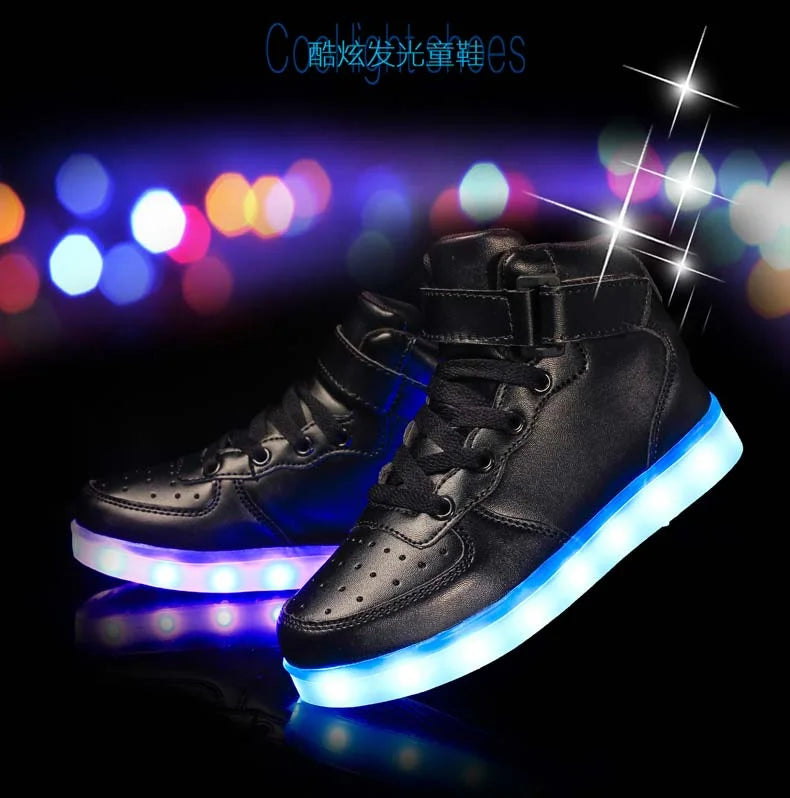 Men's Glowing Sneakers Unisex Luxury Luminous Sneakers USB LED Colorful Lighted Luminous Shoes Women Night Light Vulcanize Shoes