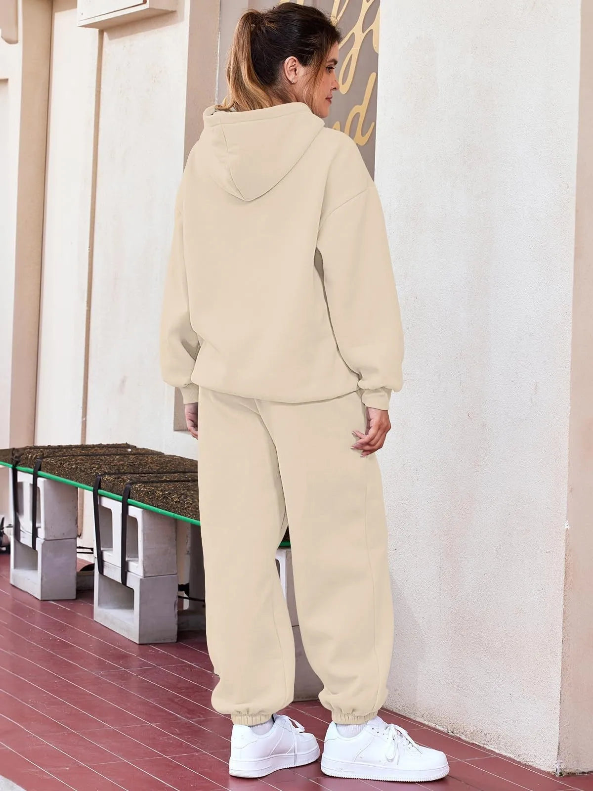 Women's Casual Hooded Sweatshirt and Sportswear Pants Set Long Sleeve Long Pants Autumn Season Fashion Ladies Outfit