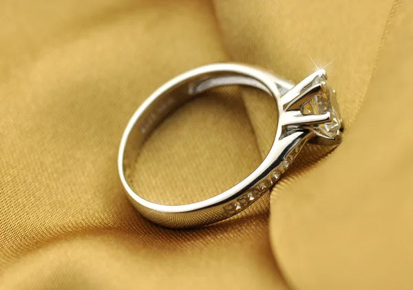 Solitaire Ring — Sterling Silver Collection
