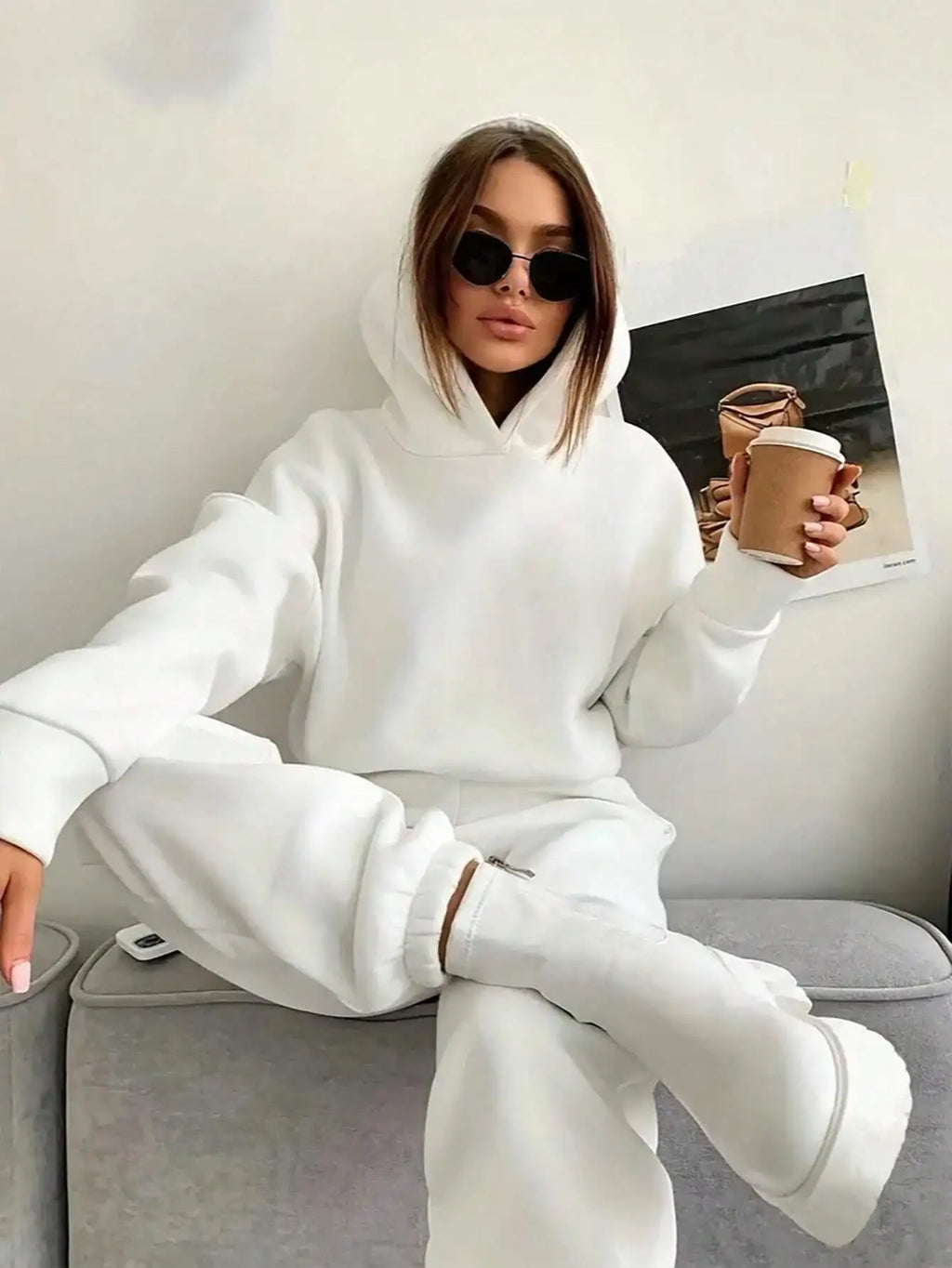 Women's White Casual Hooded Sweatshirt and Jogger Pants Matching Set