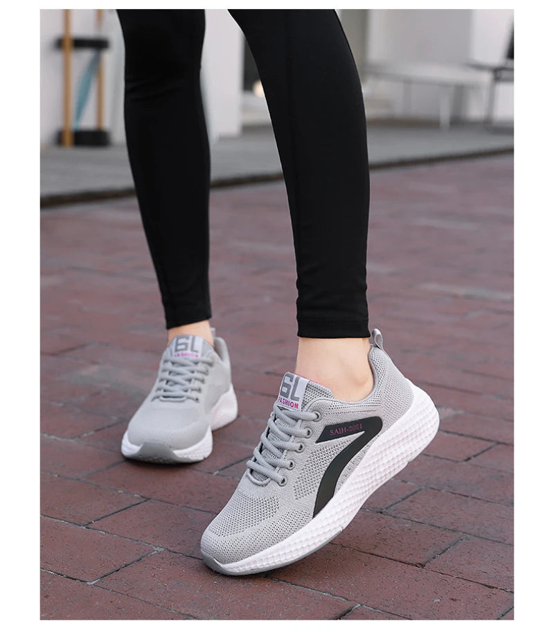 Women's Sports Shoes Comfortable Running Shoes Flying Knit Versatile Lace-Up Casual Shoes For Women Breathable And Fashionable