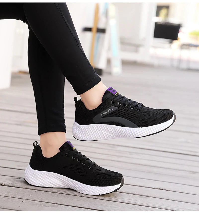 Women's Sports Shoes Comfortable Running Shoes Flying Knit Versatile Lace-Up Casual Shoes For Women Breathable And Fashionable
