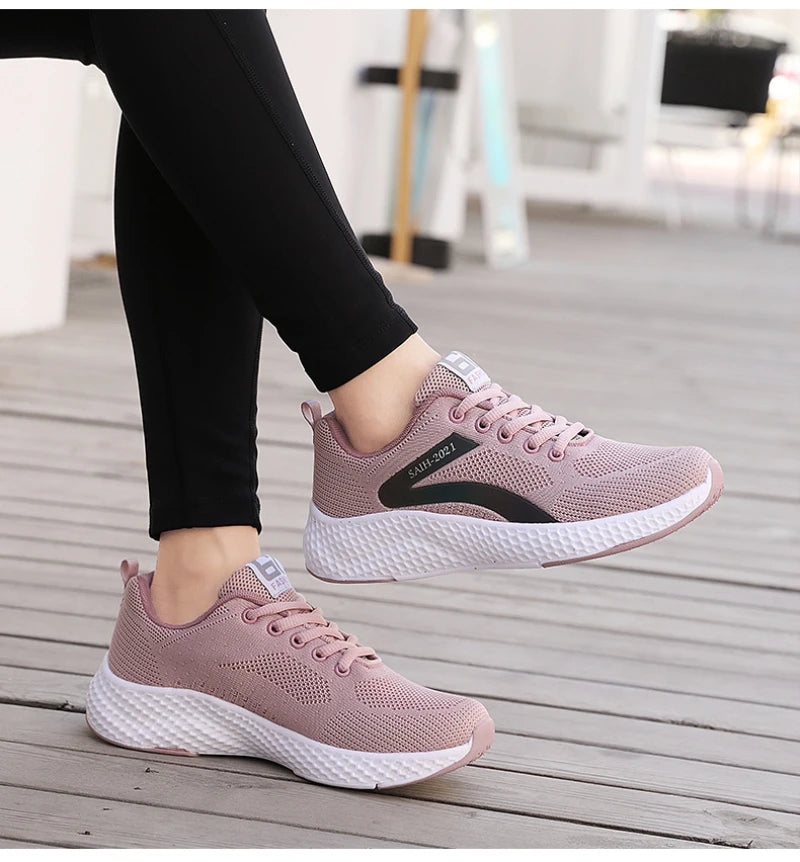 Women's Sports Shoes Comfortable Running Shoes Flying Knit Versatile Lace-Up Casual Shoes For Women Breathable And Fashionable