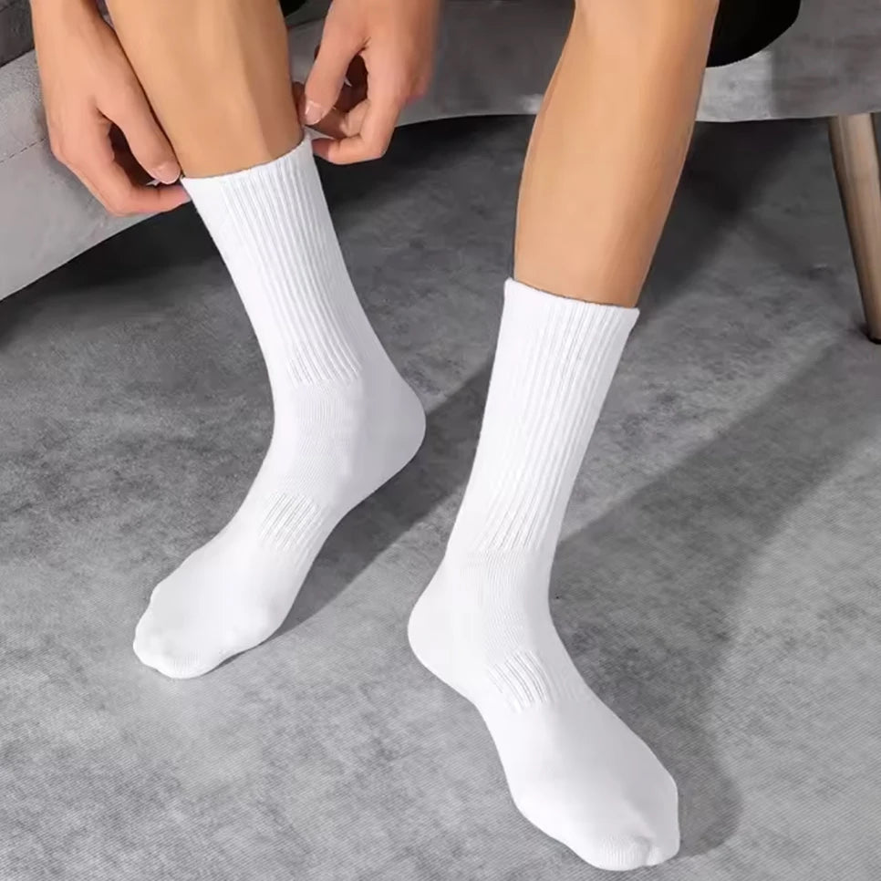 20 Pairs Pure Cotton Men's High Socks Classic Black White Breathable Sweat-Absorbent Warm Elastic Sports Socks